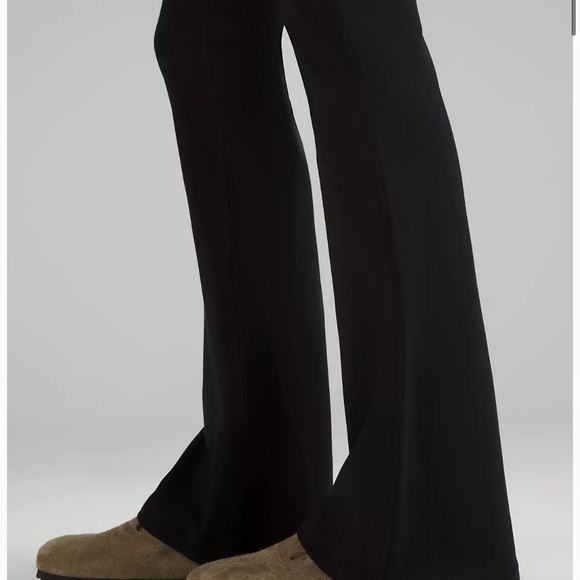 Lululemon Groove SHR Flare Pant - Picture 2 of 6
